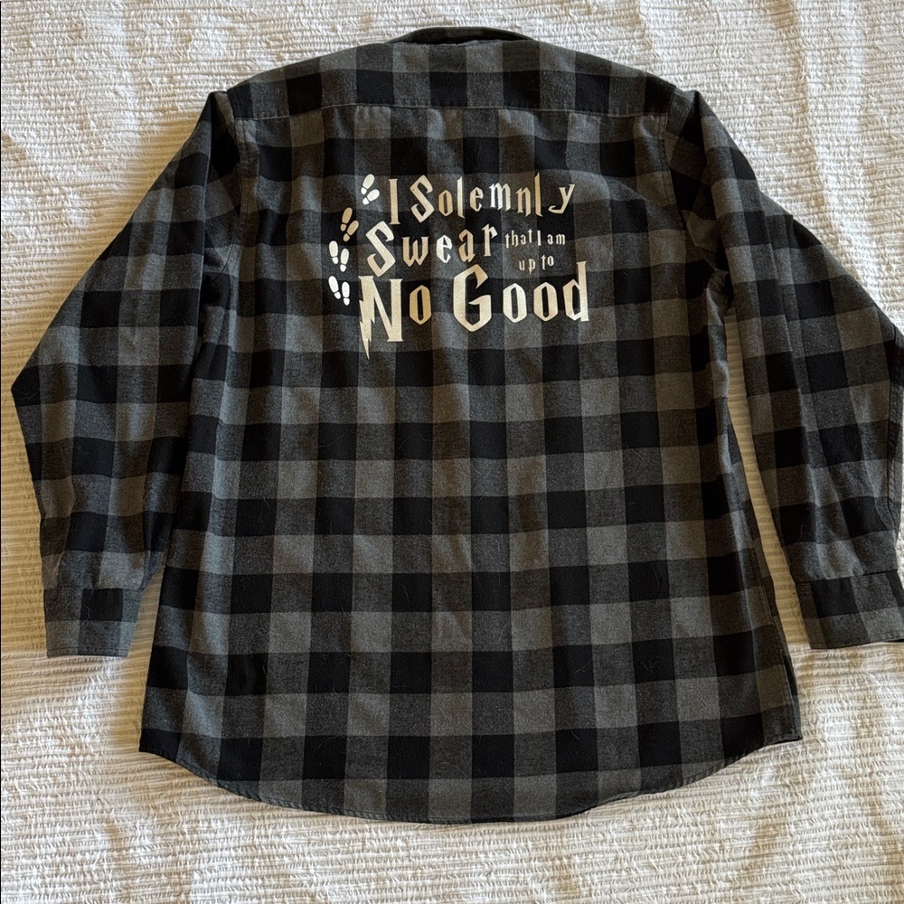 MENS Designed in Italy flannel shirt sz XL